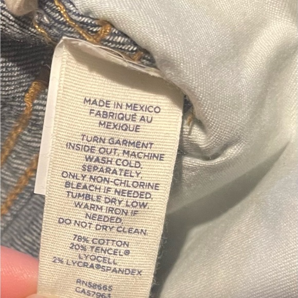 Caslon Boyfriend Blue Jeans Women’s Size 28/6 (30x29) - Picture 6 of 8